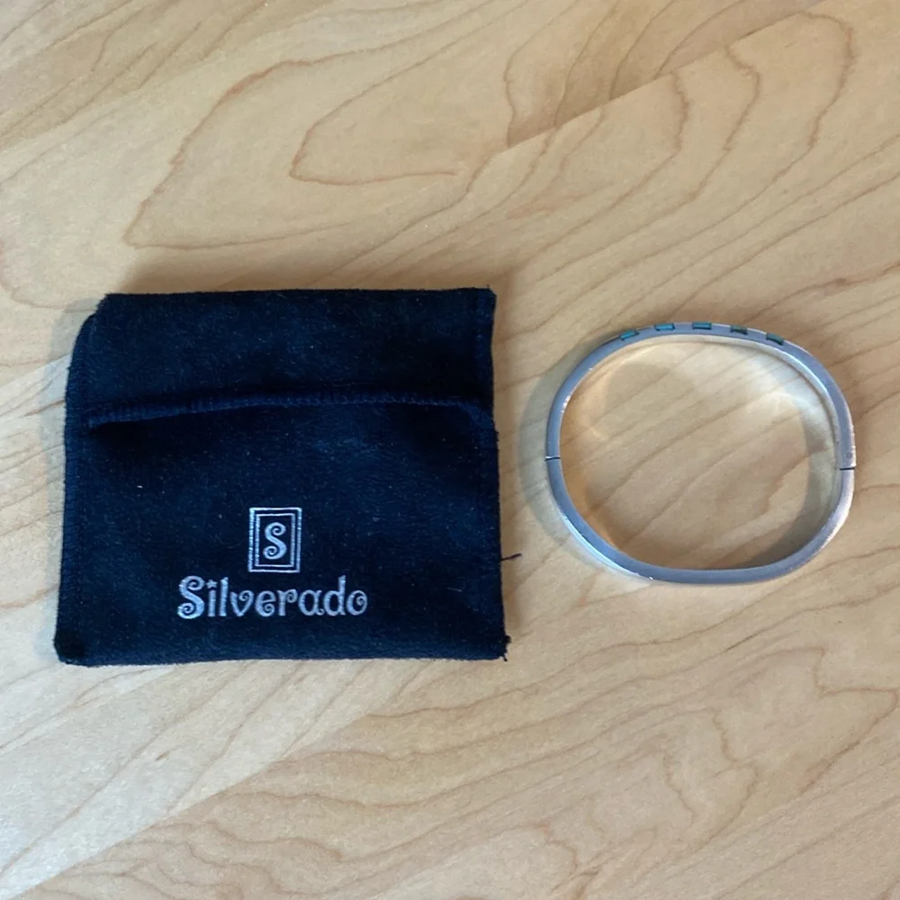 Silver bangle - Picture 5 of 13